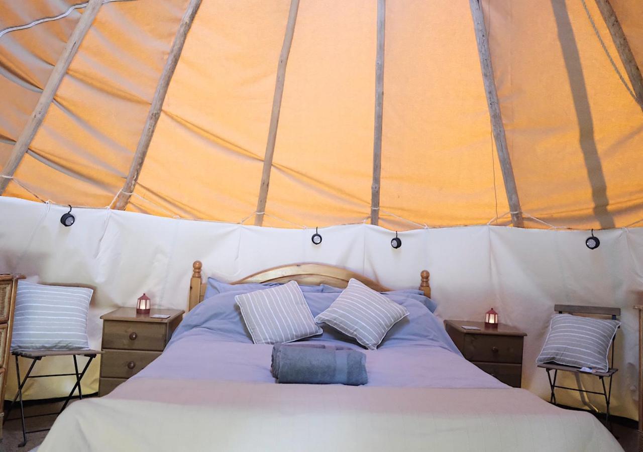 Gumtree Tipis Ξενοδοχείο Bickington Εξωτερικό φωτογραφία