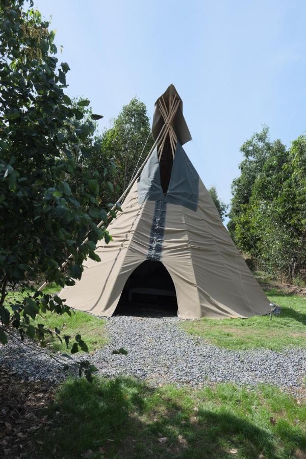 Gumtree Tipis Ξενοδοχείο Bickington Εξωτερικό φωτογραφία